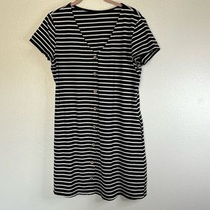 EUC Solersun Black White Stripe Faux Button Down Dress sz L
